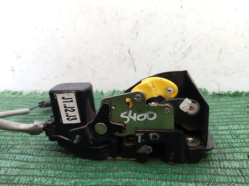 Recambio de cerradura puerta trasera derecha para kia carens referencia OEM IAM   