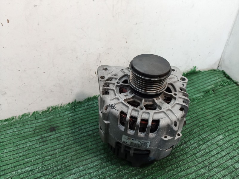 Recambio de alternador para seat ibiza (6l1) 1.4 tdi referencia OEM IAM   