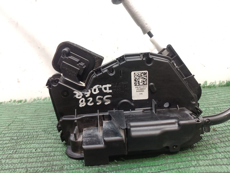 Recambio de cerradura puerta delantera derecha para volkswagen passat b8 variant (3g5, cb5) 2.0 tdi 4motion referencia OEM IAM  