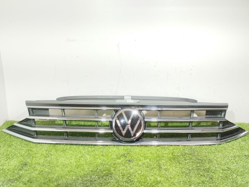 Recambio de rejilla delantera para volkswagen passat b8 variant (3g5, cb5) 2.0 tdi 4motion referencia OEM IAM 8W1959595D 8W19595
