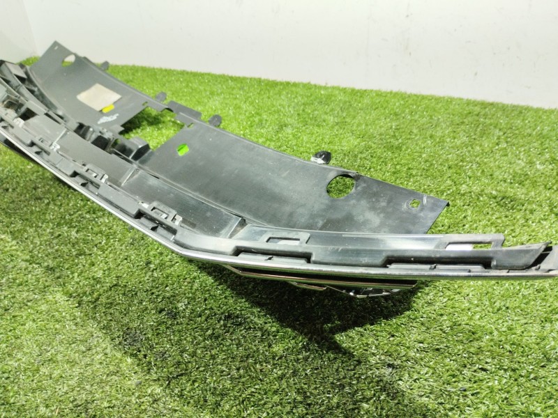 Recambio de rejilla delantera para volkswagen passat b8 variant (3g5, cb5) 2.0 tdi 4motion referencia OEM IAM 8W1959595D 8W19595