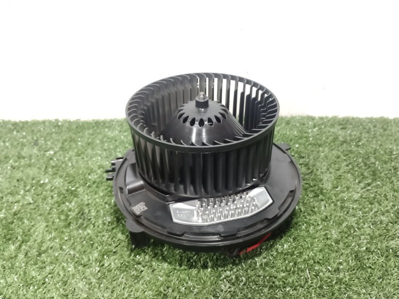 Recambio de motor calefaccion para volkswagen passat b8 variant (3g5, cb5) 2.0 tdi 4motion referencia OEM IAM   
