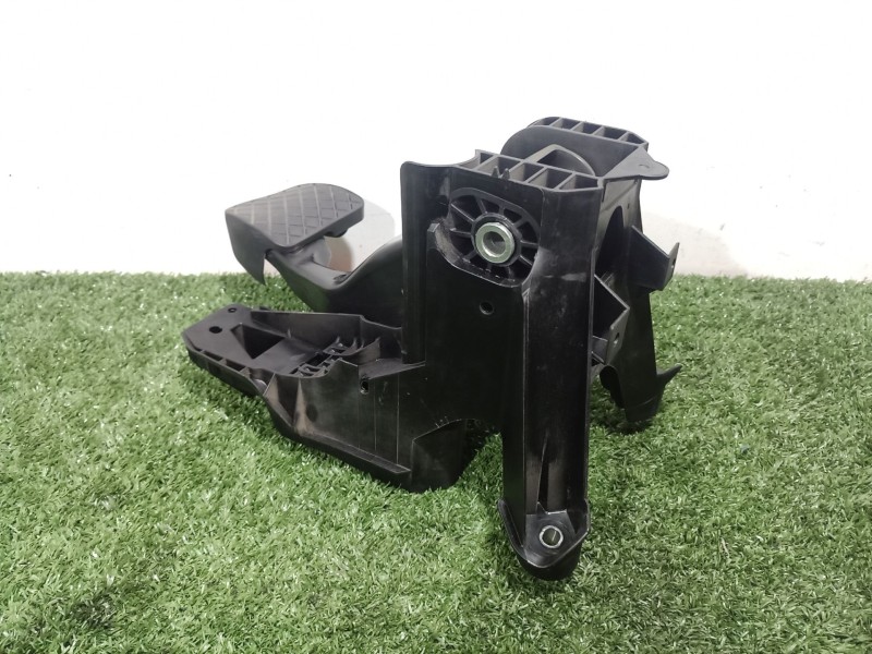 Recambio de pedal freno para volkswagen passat b8 variant (3g5, cb5) 2.0 tdi 4motion referencia OEM IAM 5Q1723058 5Q1723058 5Q17