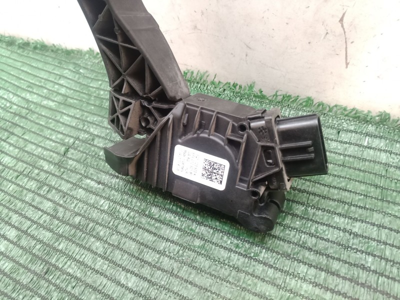 Recambio de pedal acelerador para volkswagen passat b8 variant (3g5, cb5) 2.0 tdi 4motion referencia OEM IAM   