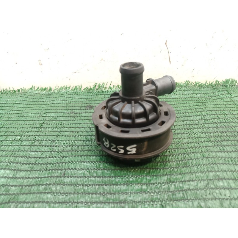 Recambio de bomba agua para volkswagen passat b8 variant (3g5, cb5) 2.0 tdi 4motion referencia OEM IAM   