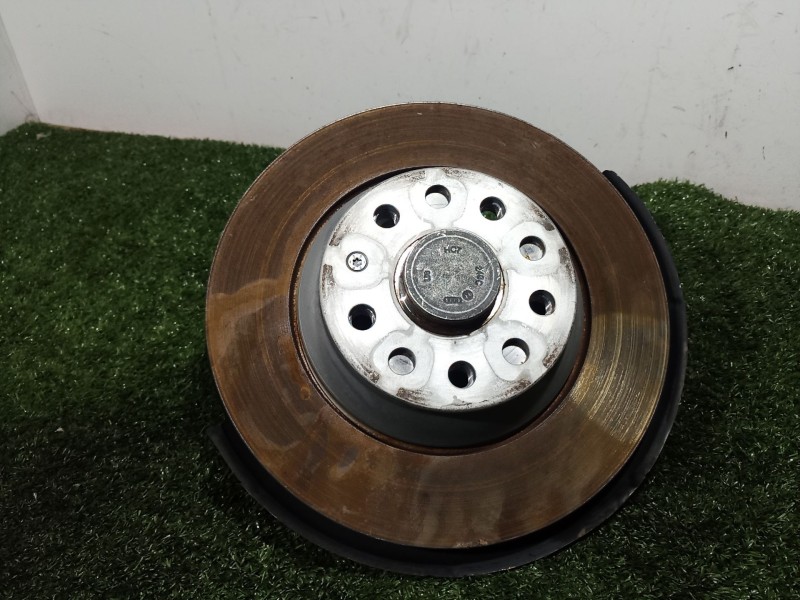 Recambio de mangueta trasera izquierda para volkswagen passat b8 variant (3g5, cb5) 2.0 tdi 4motion referencia OEM IAM 3Q0615611