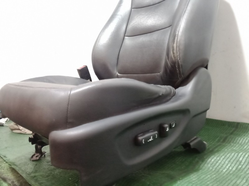 Recambio de asiento delantero izquierdo para kia sorento ii (xm) 2.4 cvvt referencia OEM IAM   