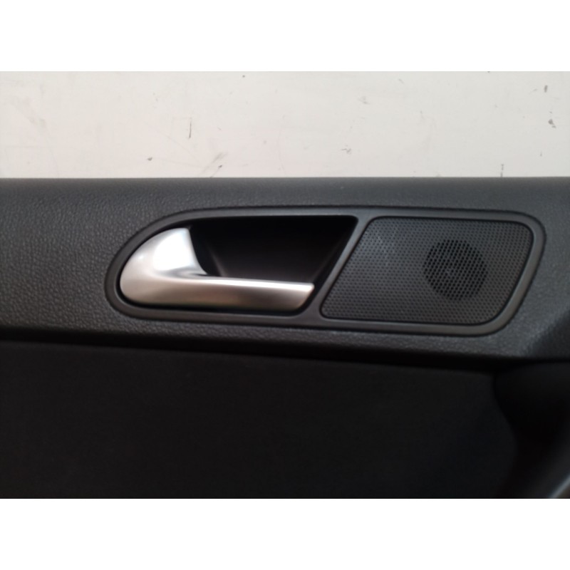 Recambio de guarnecido puerta trasera izquierda para volkswagen tiguan (5n_) 2.0 tdi referencia OEM IAM   