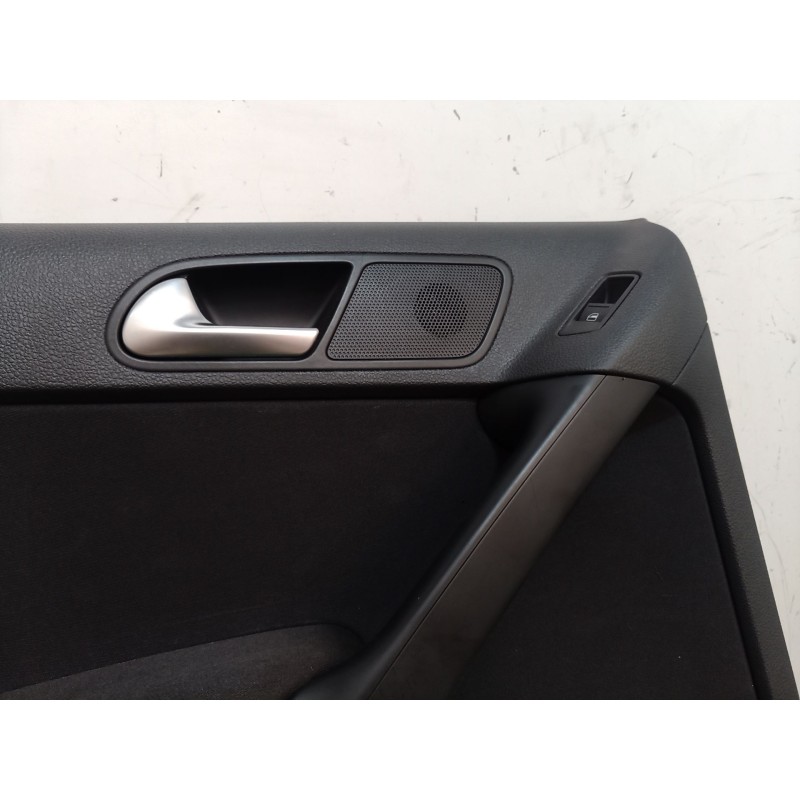 Recambio de guarnecido puerta trasera izquierda para volkswagen tiguan (5n_) 2.0 tdi referencia OEM IAM   