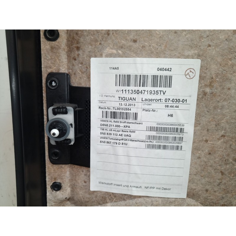 Recambio de guarnecido puerta trasera izquierda para volkswagen tiguan (5n_) 2.0 tdi referencia OEM IAM   