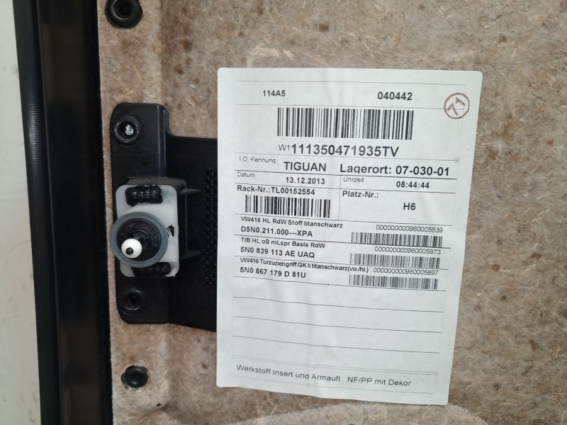 Recambio de guarnecido puerta trasera izquierda para volkswagen tiguan (5n_) 2.0 tdi referencia OEM IAM   