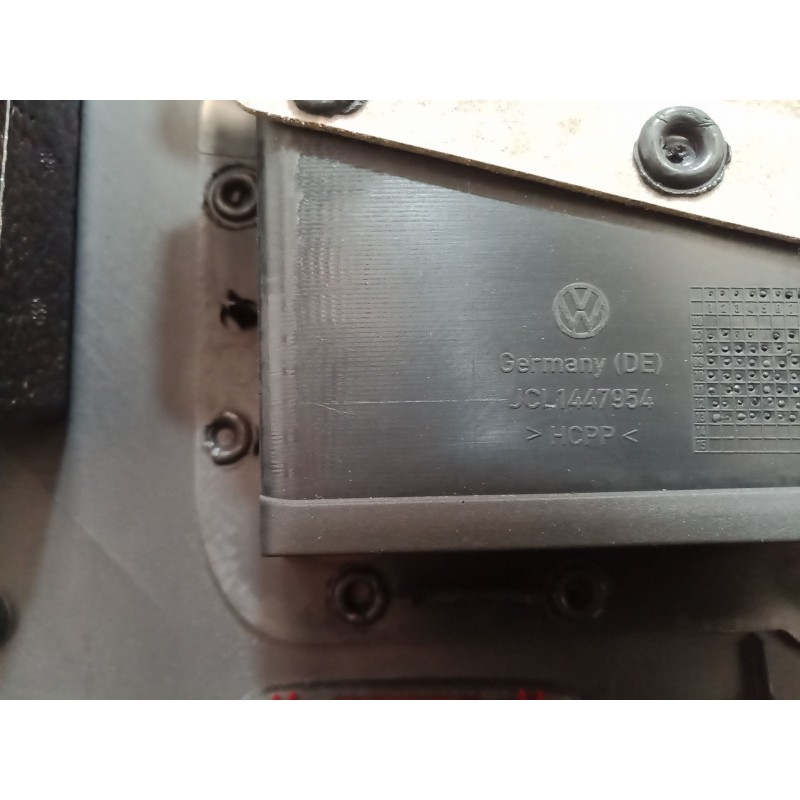 Recambio de guarnecido puerta delantera derecha para volkswagen tiguan (5n_) 2.0 tdi referencia OEM IAM   