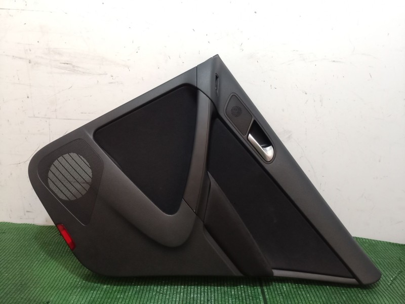 Recambio de guarnecido puerta trasera derecha para volkswagen tiguan (5n_) 2.0 tdi referencia OEM IAM   