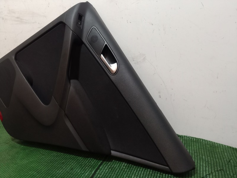 Recambio de guarnecido puerta trasera derecha para volkswagen tiguan (5n_) 2.0 tdi referencia OEM IAM   