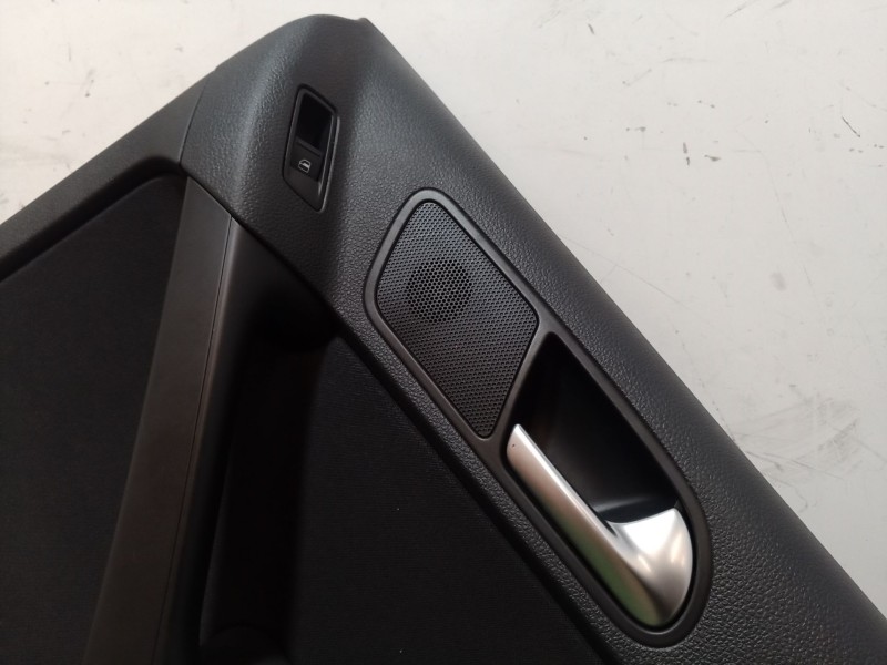 Recambio de guarnecido puerta trasera derecha para volkswagen tiguan (5n_) 2.0 tdi referencia OEM IAM   