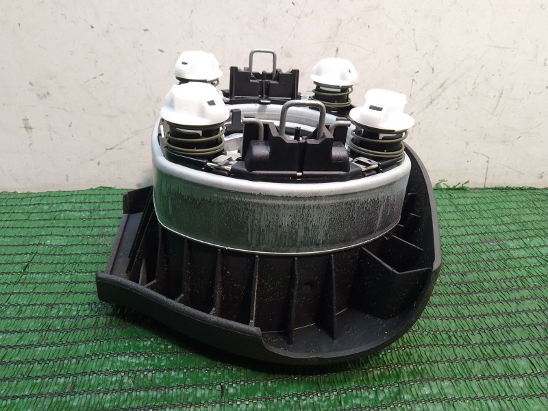Recambio de airbag volante para volkswagen tiguan (5n_) 2.0 tdi referencia OEM IAM 1T0880201T81U 03S 670TAT1001GQTK