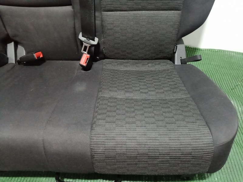 Recambio de juego asientos completo para volkswagen tiguan (5n_) 2.0 tdi referencia OEM IAM   