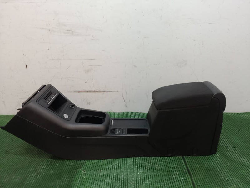 Recambio de consola central trasera para volkswagen tiguan (5n_) 2.0 tdi referencia OEM IAM   