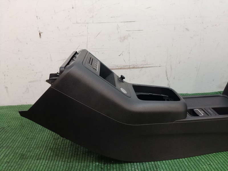 Recambio de consola central trasera para volkswagen tiguan (5n_) 2.0 tdi referencia OEM IAM   
