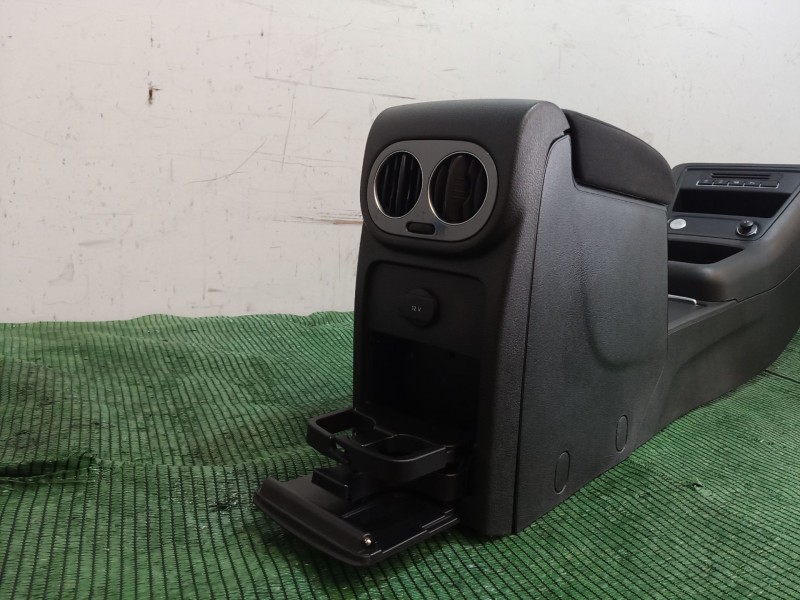 Recambio de consola central trasera para volkswagen tiguan (5n_) 2.0 tdi referencia OEM IAM   