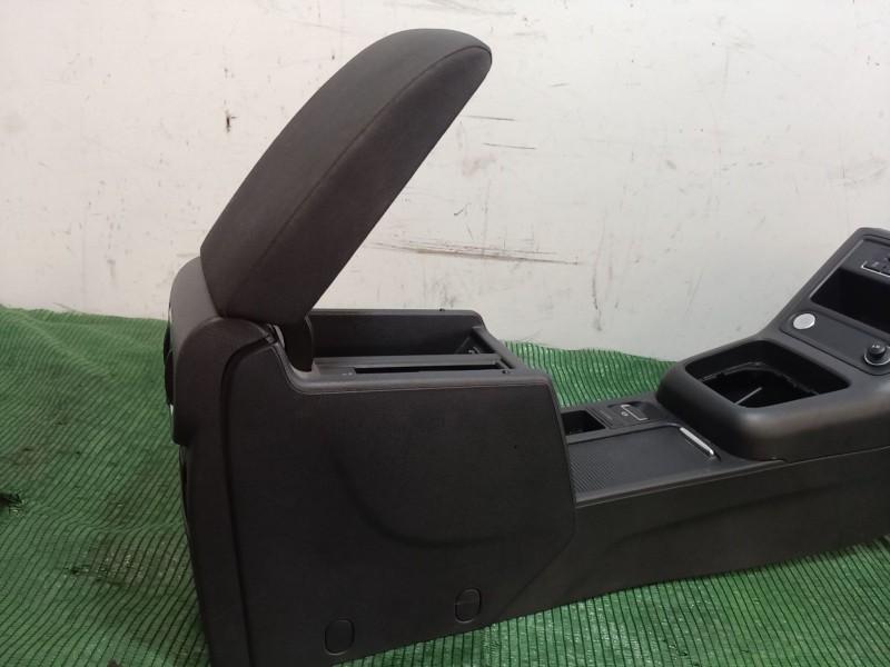 Recambio de consola central trasera para volkswagen tiguan (5n_) 2.0 tdi referencia OEM IAM   