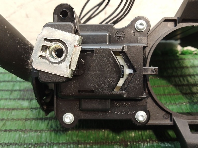 Recambio de mando multifuncion para volkswagen tiguan (5n_) 2.0 tdi referencia OEM IAM   