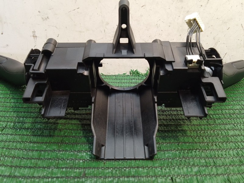 Recambio de mando multifuncion para volkswagen tiguan (5n_) 2.0 tdi referencia OEM IAM   