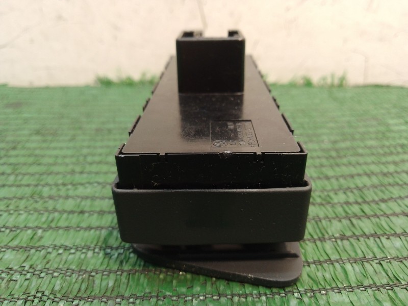 Recambio de mando elevalunas delantero izquierdo para volkswagen tiguan (5n_) 2.0 tdi referencia OEM IAM   