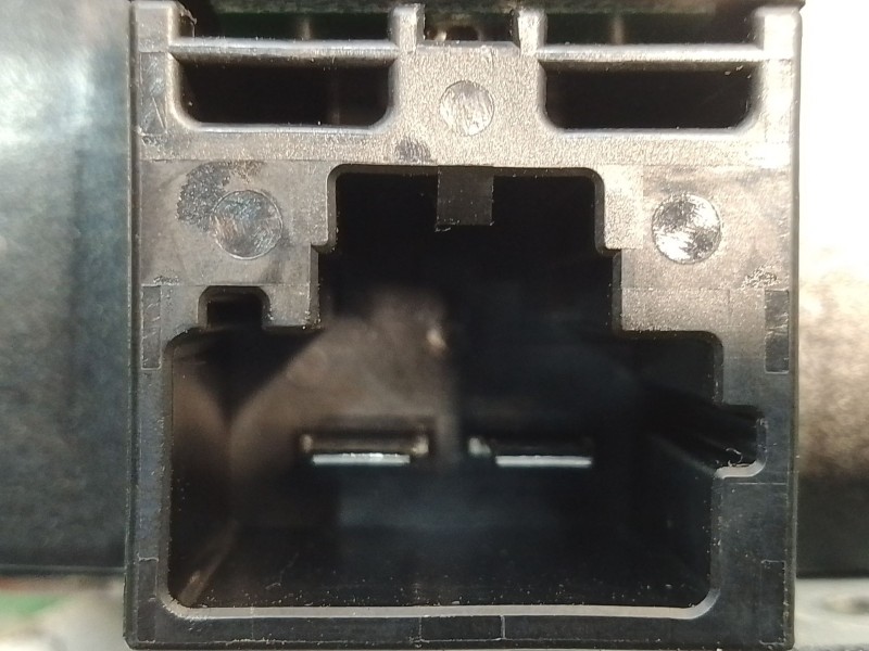 Recambio de antena para volkswagen tiguan (5n_) 2.0 tdi referencia OEM IAM 5N0035570A 5N0035570A 5N0035570A