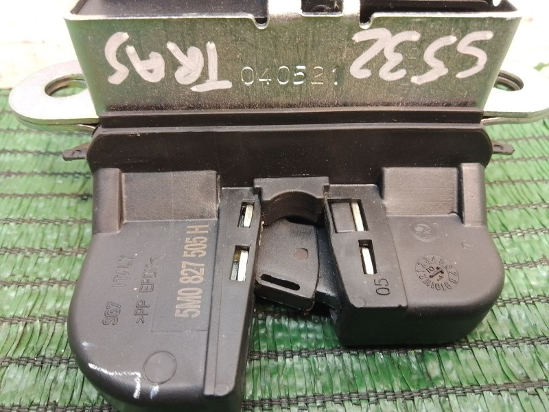 Recambio de cerradura maletero / porton para volkswagen tiguan (5n_) 2.0 tdi referencia OEM IAM 5M0827505H 5M0827505H 5M0827505H