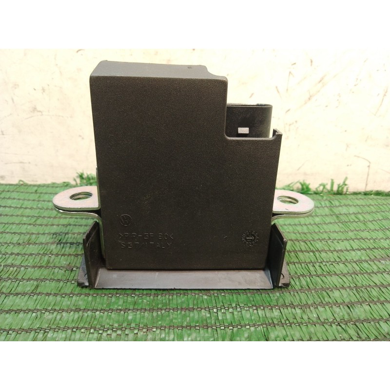 Recambio de cerradura maletero / porton para volkswagen tiguan (5n_) 2.0 tdi referencia OEM IAM 5M0827505H 5M0827505H 5M0827505H