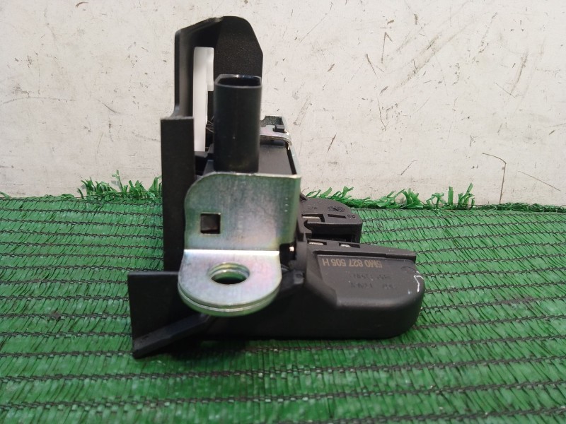 Recambio de cerradura maletero / porton para volkswagen tiguan (5n_) 2.0 tdi referencia OEM IAM 5M0827505H 5M0827505H 5M0827505H