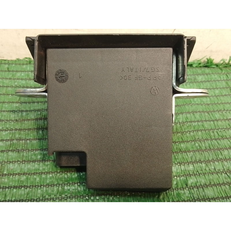 Recambio de cerradura maletero / porton para volkswagen tiguan (5n_) 2.0 tdi referencia OEM IAM 5M0827505H 5M0827505H 5M0827505H