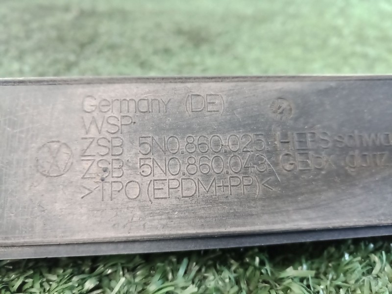 Recambio de barras techo para volkswagen tiguan (5n_) 2.0 tdi referencia OEM IAM 5N0860025 5N0860025 5N0860025