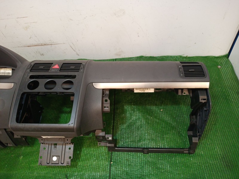 Recambio de salpicadero para volkswagen touran (1t1, 1t2) 2.0 tdi 16v referencia OEM IAM   