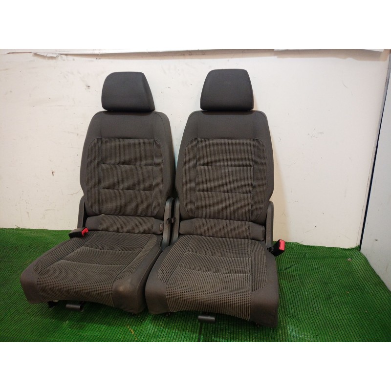 Recambio de juego asientos completo para volkswagen touran (1t1, 1t2) 2.0 tdi 16v referencia OEM IAM   