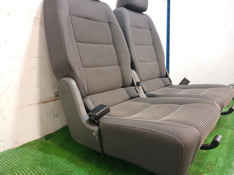Recambio de juego asientos completo para volkswagen touran (1t1, 1t2) 2.0 tdi 16v referencia OEM IAM   