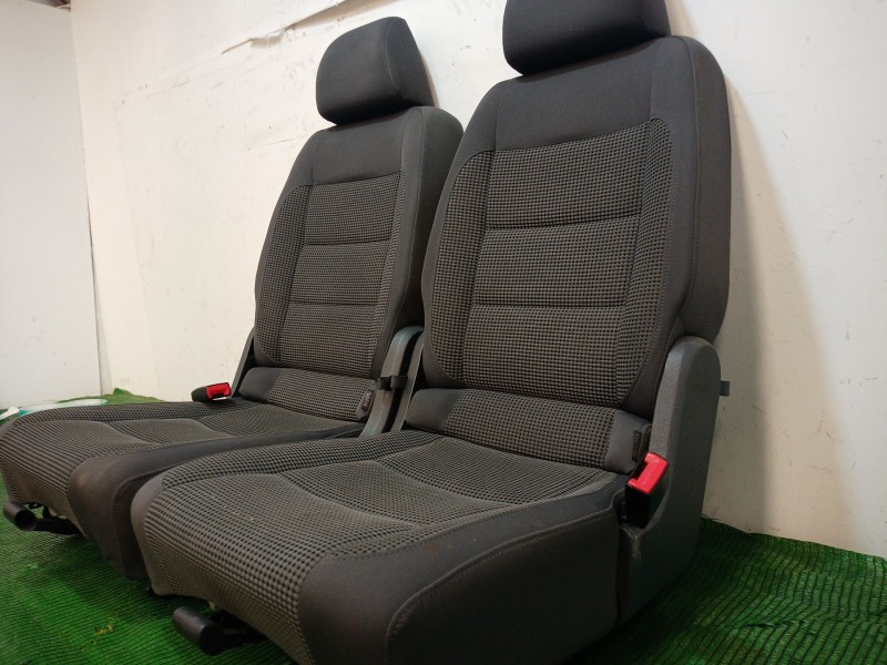 Recambio de juego asientos completo para volkswagen touran (1t1, 1t2) 2.0 tdi 16v referencia OEM IAM   