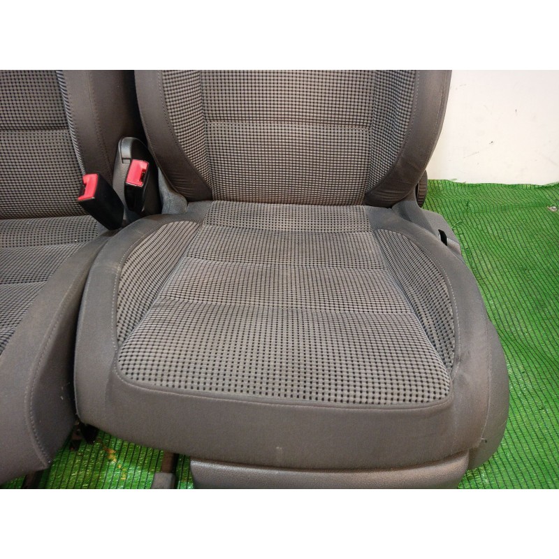 Recambio de juego asientos completo para volkswagen touran (1t1, 1t2) 2.0 tdi 16v referencia OEM IAM   