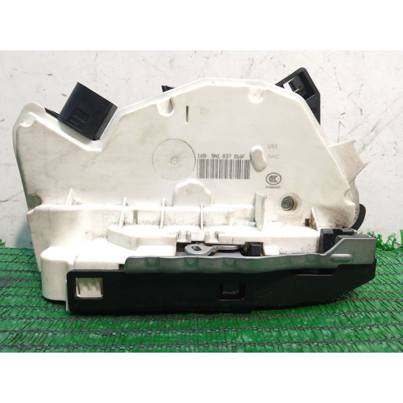 Recambio de cerradura puerta delantera derecha para volkswagen tiguan (5n_) 2.0 tdi referencia OEM IAM 16B5N1837016F 16B5N183701