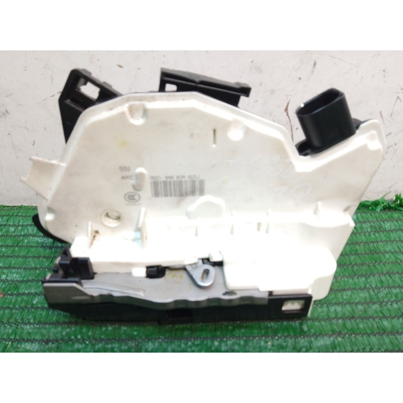 Recambio de cerradura puerta trasera izquierda para volkswagen tiguan (5n_) 2.0 tdi referencia OEM IAM 05C5N0839015J 05C5N083901