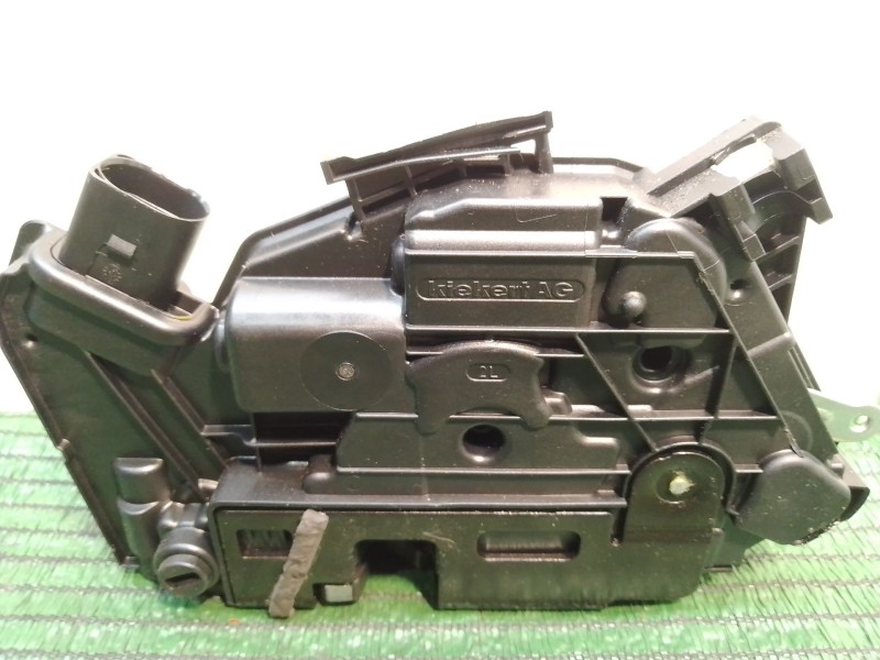 Recambio de cerradura puerta trasera izquierda para volkswagen tiguan (5n_) 2.0 tdi referencia OEM IAM 05C5N0839015J 05C5N083901