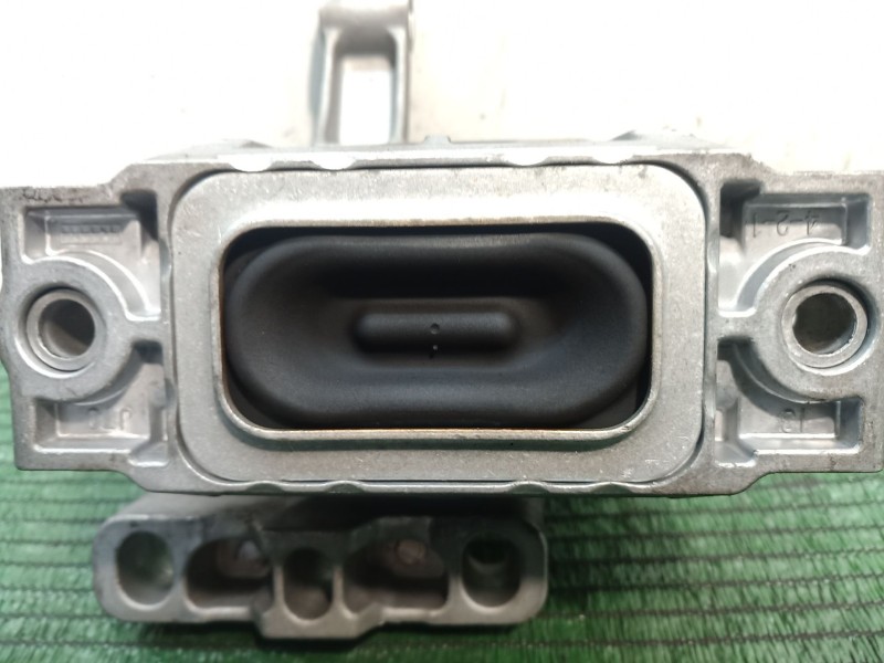 Recambio de soporte motor para volkswagen tiguan (5n_) 2.0 tdi referencia OEM IAM   