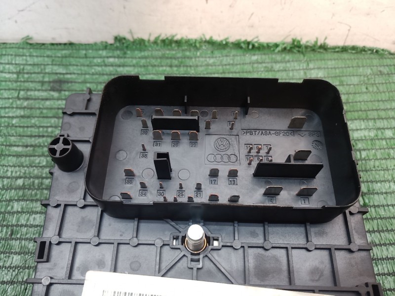 Recambio de caja reles / fusibles para volkswagen tiguan (5n_) 2.0 tdi referencia OEM IAM   