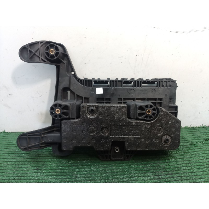 Recambio de moldura para volkswagen tiguan (5n_) 2.0 tdi referencia OEM IAM   