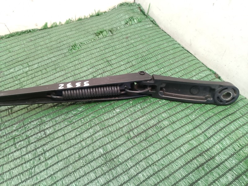 Recambio de brazo limpia delantero derecho para volkswagen tiguan (5n_) 2.0 tdi referencia OEM IAM   