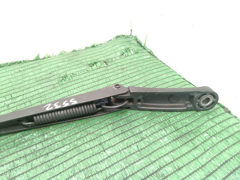 Recambio de brazo limpia delantero izquierdo para volkswagen tiguan (5n_) 2.0 tdi referencia OEM IAM   