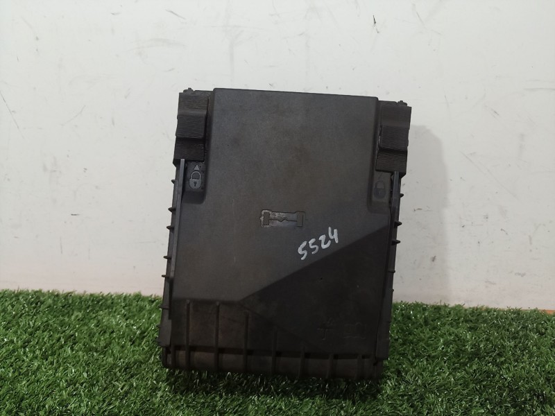 Recambio de caja reles / fusibles para volkswagen touran (1t1, 1t2) 2.0 tdi 16v referencia OEM IAM   