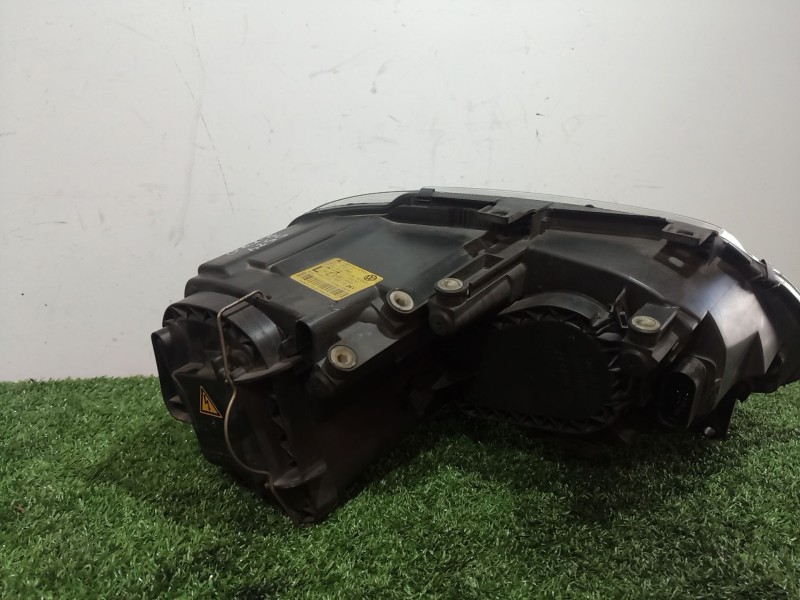 Recambio de faro izquierdo para volkswagen touran (1t1, 1t2) 2.0 tdi 16v referencia OEM IAM 1305235777 1305235777 1305235777