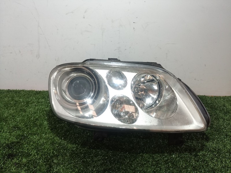 Recambio de faro derecho para volkswagen touran (1t1, 1t2) 2.0 tdi 16v referencia OEM IAM   